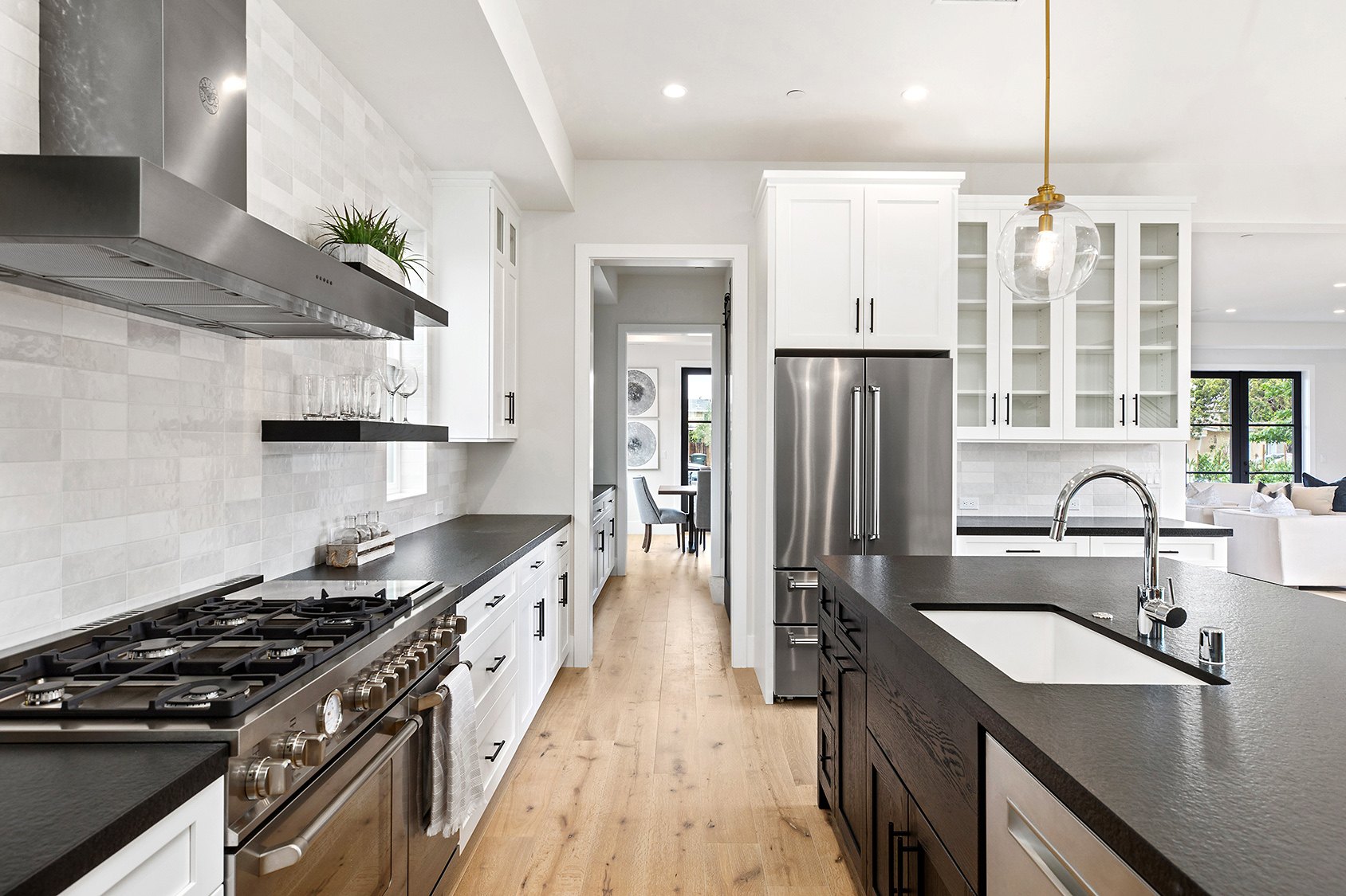 175 Costa Mesa St residential project, photo 29