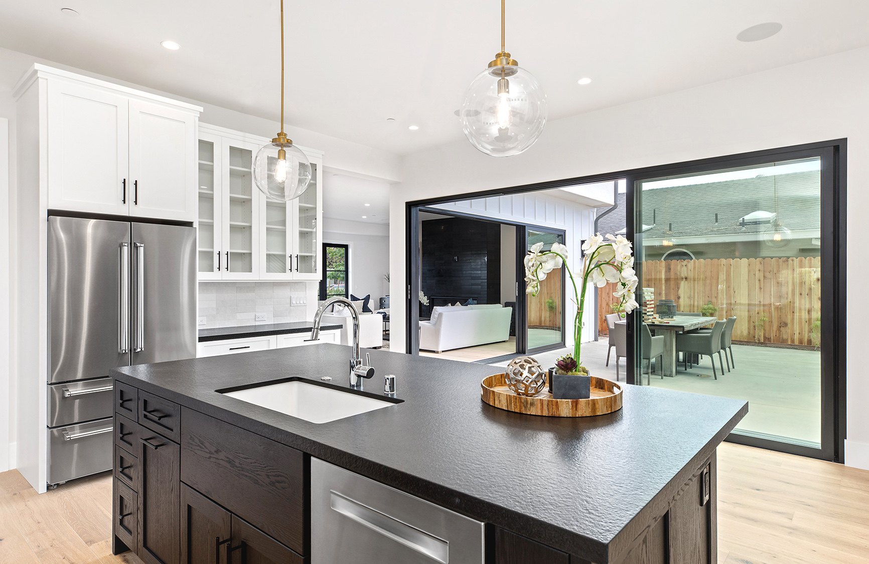 175 Costa Mesa St residential project, photo 3