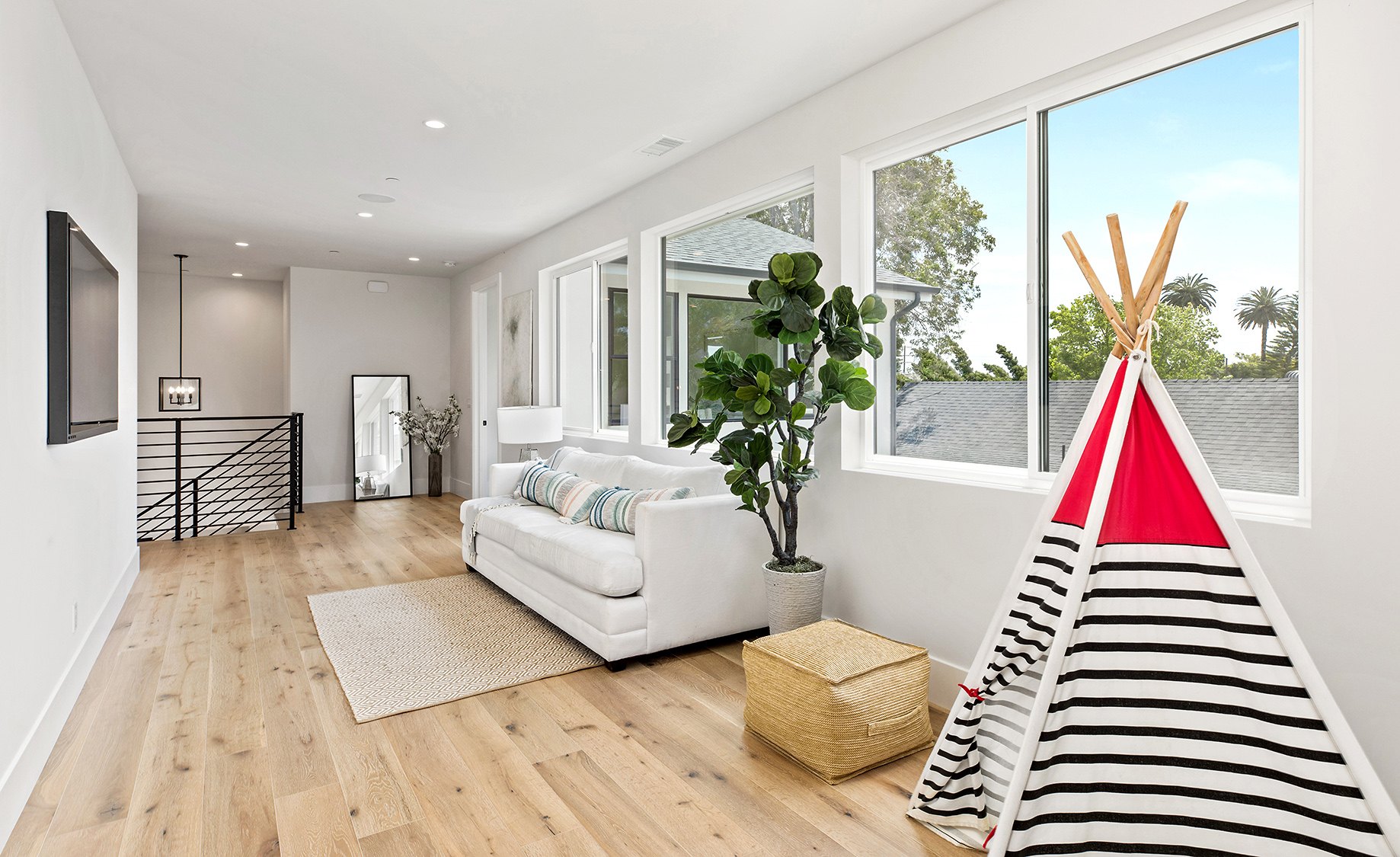 175 Costa Mesa St residential project, photo 36