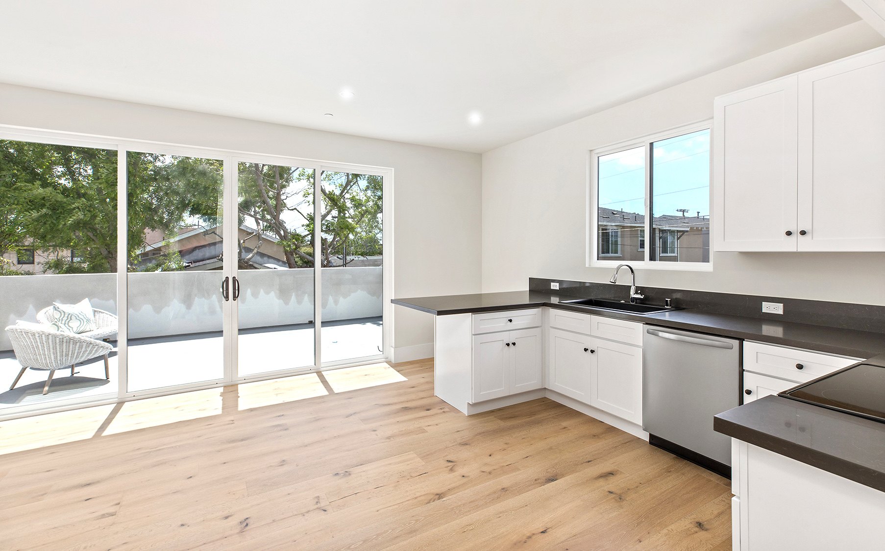 175 Costa Mesa St residential project, photo 42