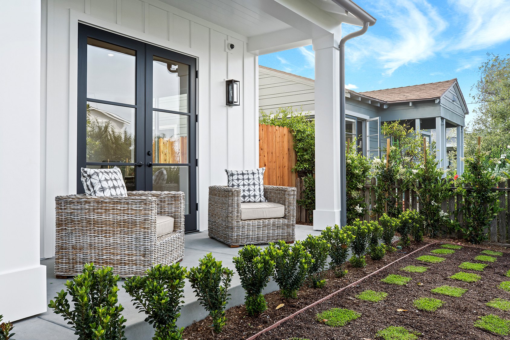 175 Costa Mesa St residential project