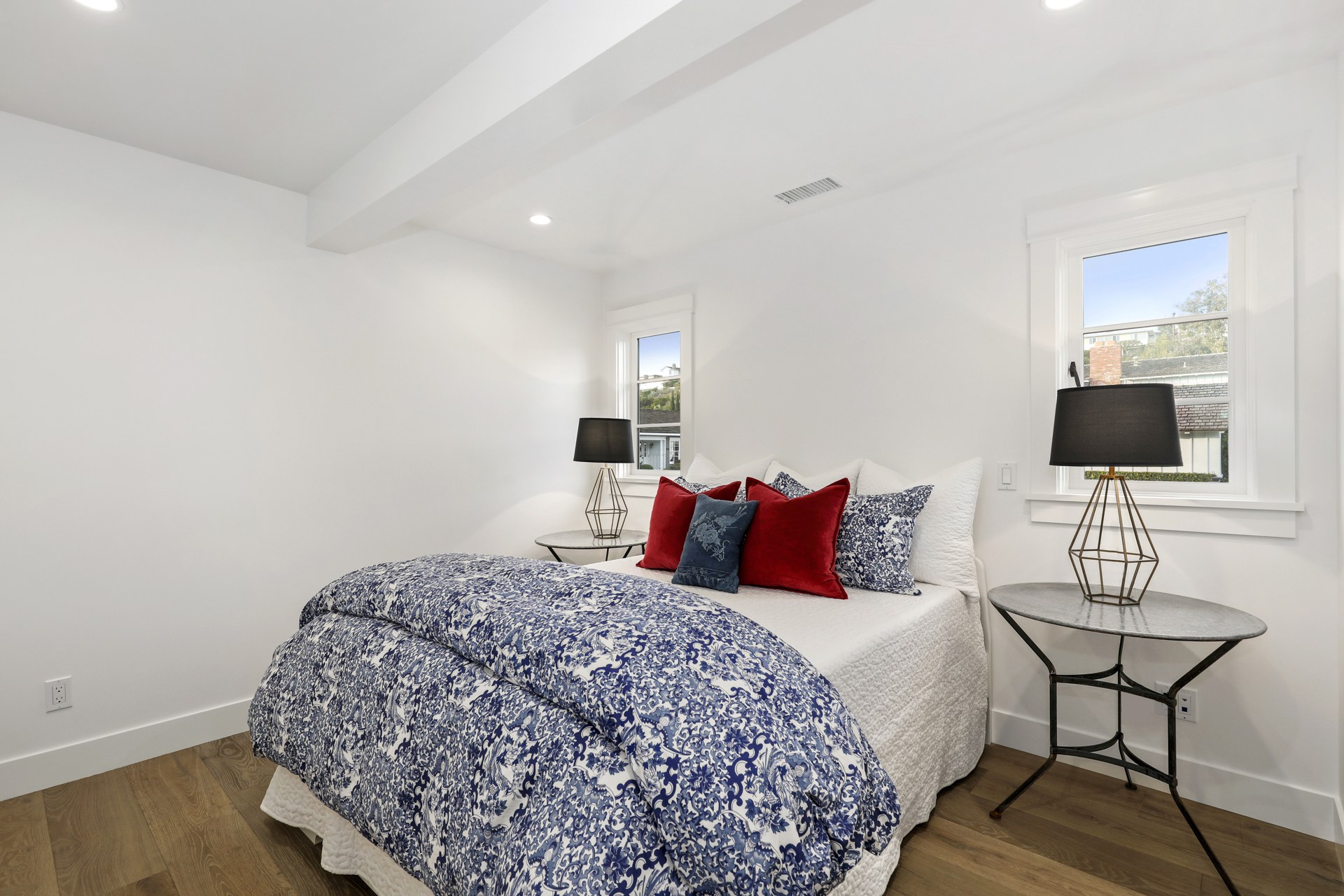 Arbor Drive residence, photo 8