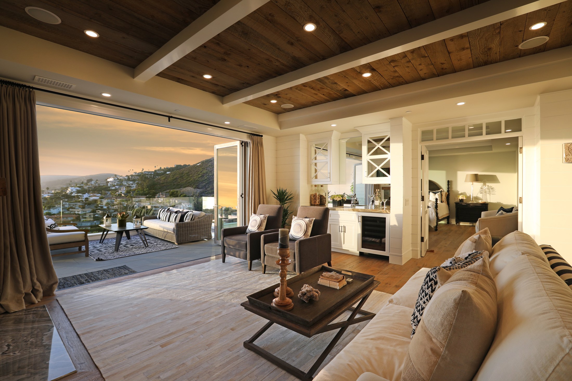 Buena Vista Way residence, photo 4