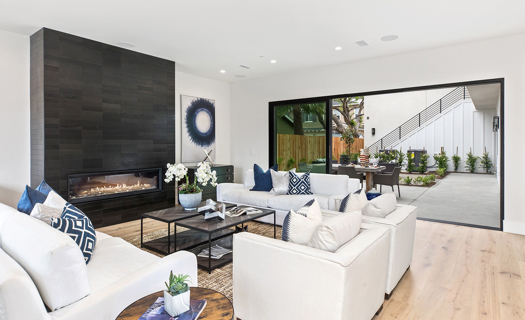 Costa Mesa Street residence, photo 3