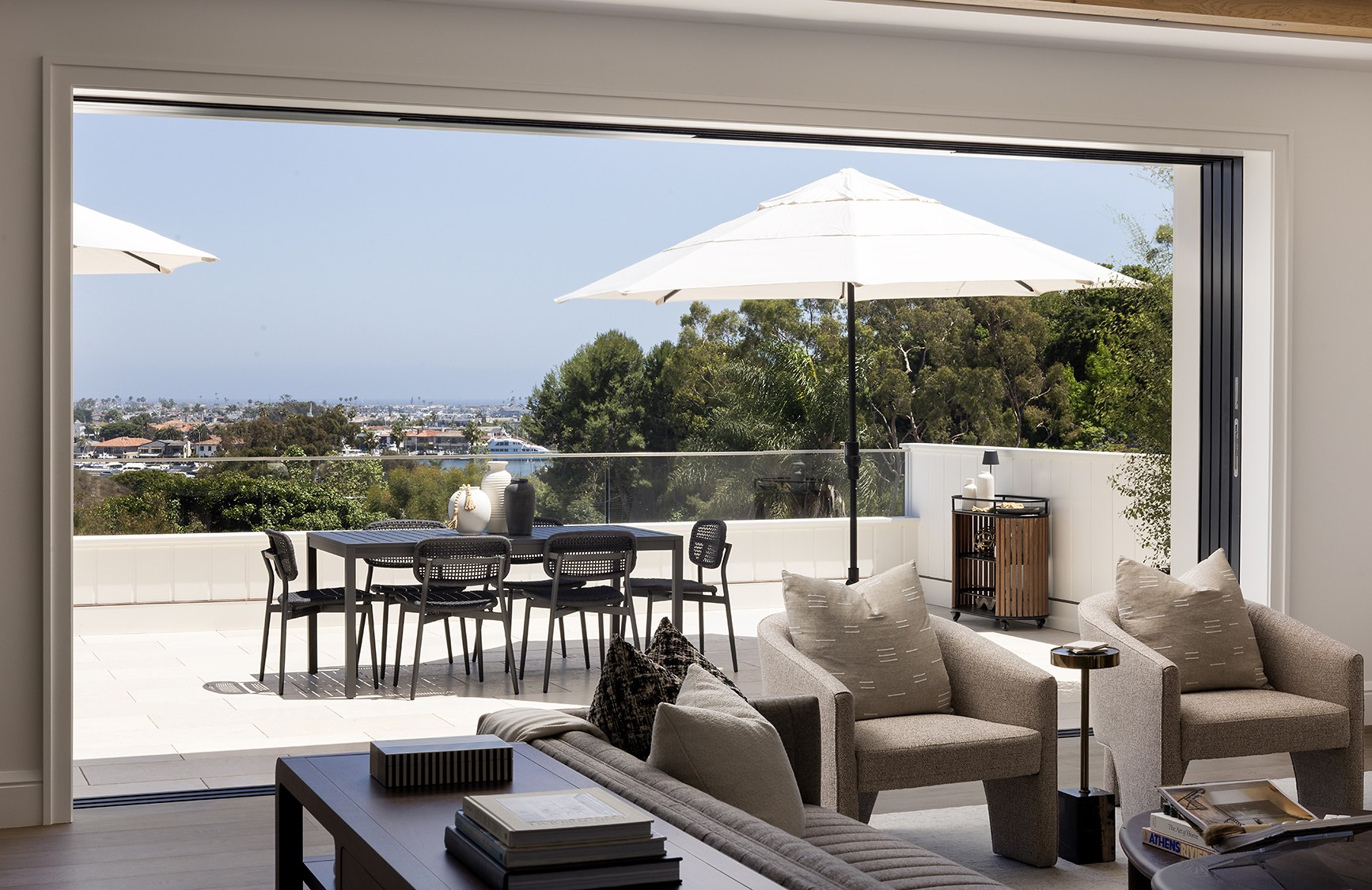 Saint James Place residence, photo 9