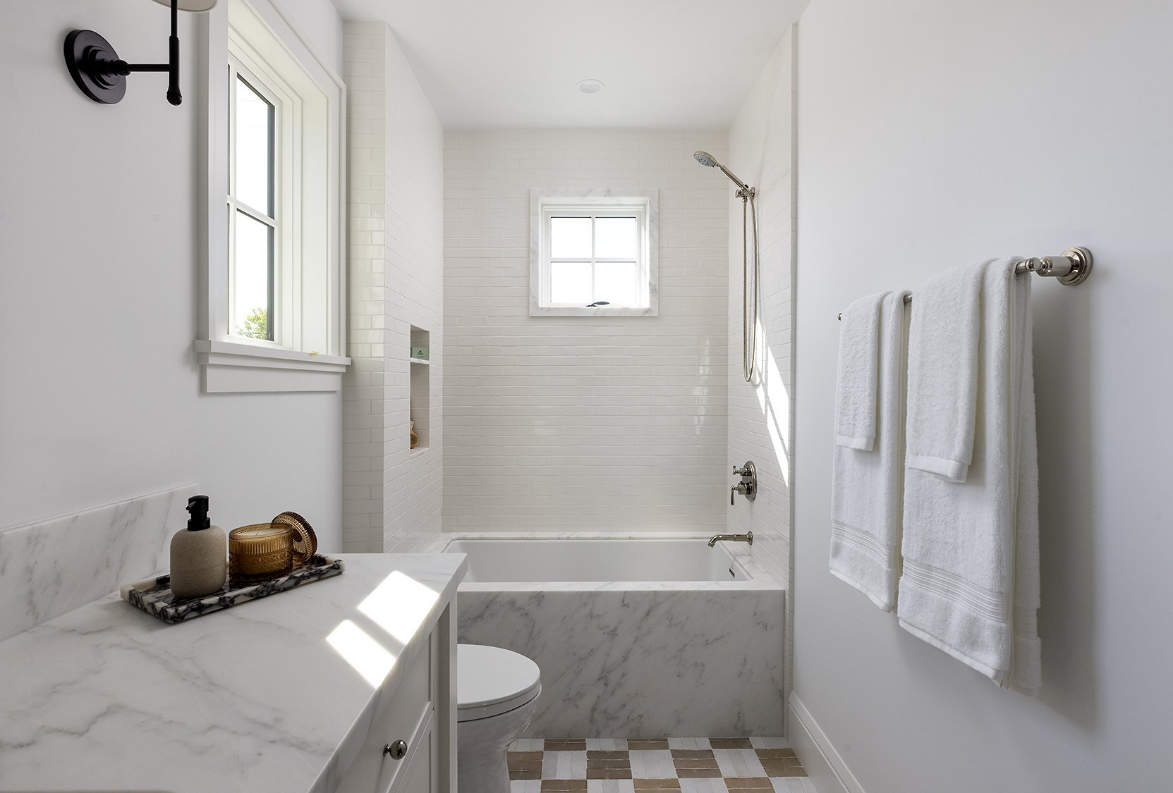 702 Saint James residential project, photo 46