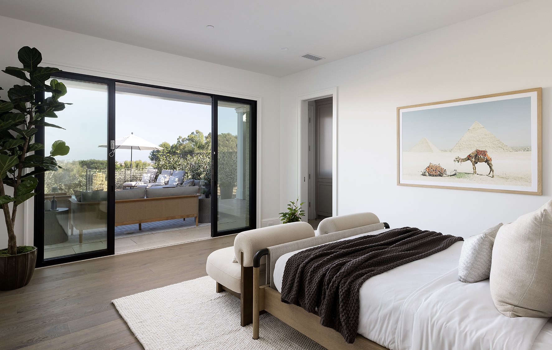 702 Saint James residential project, photo 60