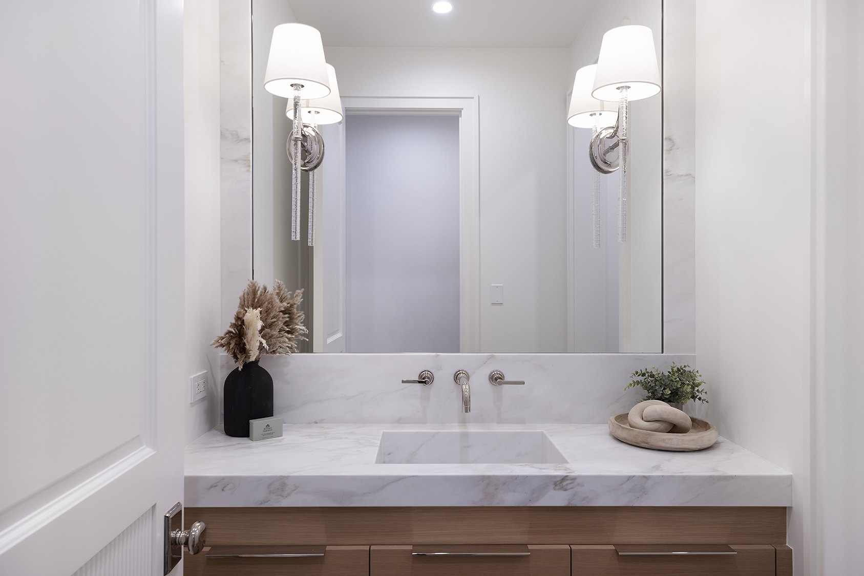702 Saint James residential project, photo 62
